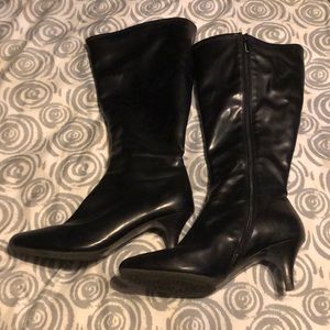Pointy Toe Black Knee High Boots Wide